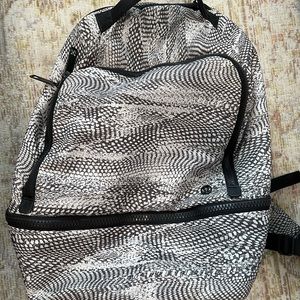 lululemon backpack